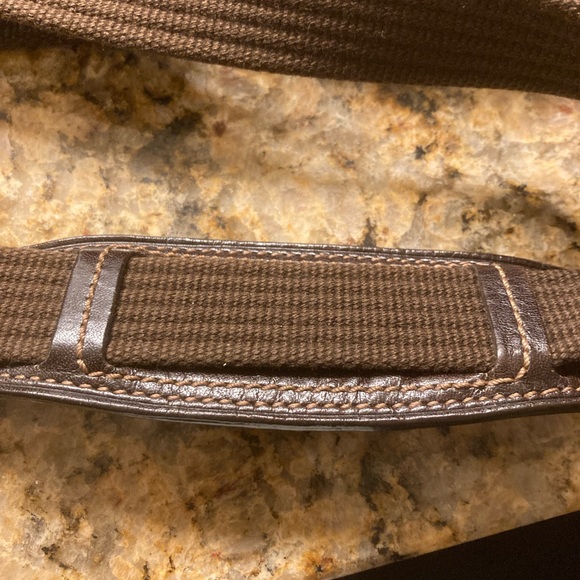 Crossbody/ messenger bag - Picture 4 of 15